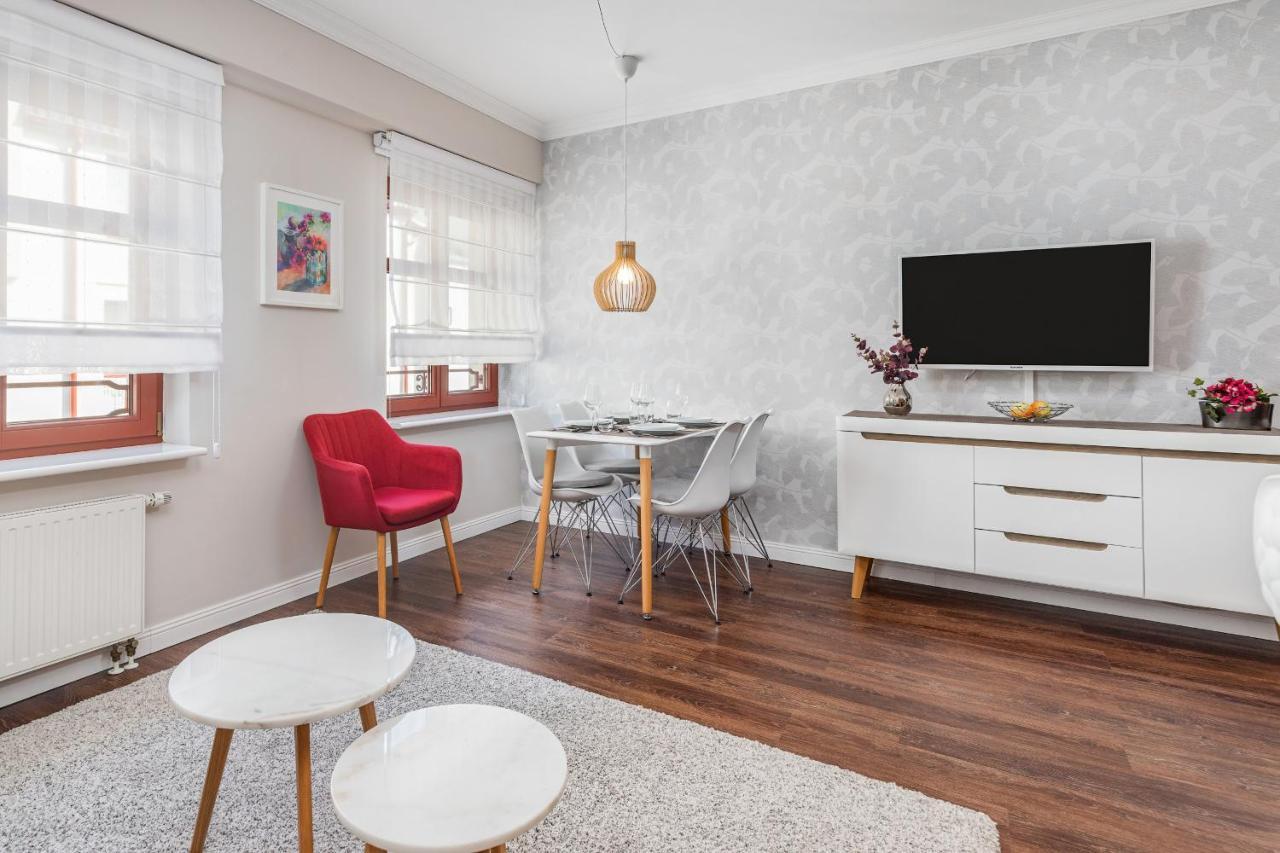 Modern Apartment With Balcony In Swinoujscie Center By Noclegi Renters Esterno foto