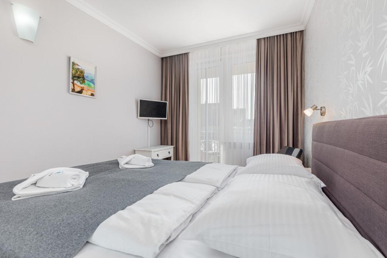Modern Apartment With Balcony In Swinoujscie Center By Noclegi Renters Esterno foto