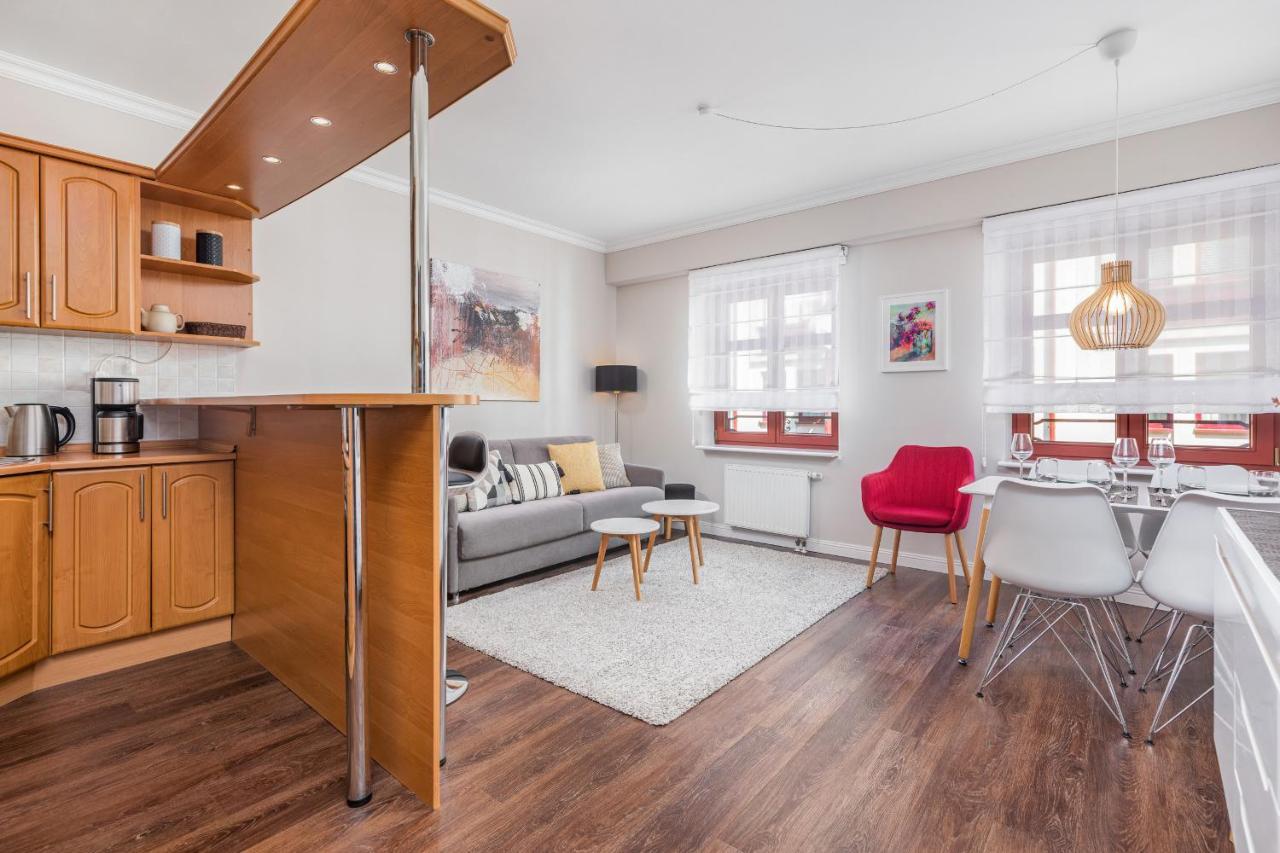 Modern Apartment With Balcony In Swinoujscie Center By Noclegi Renters Esterno foto